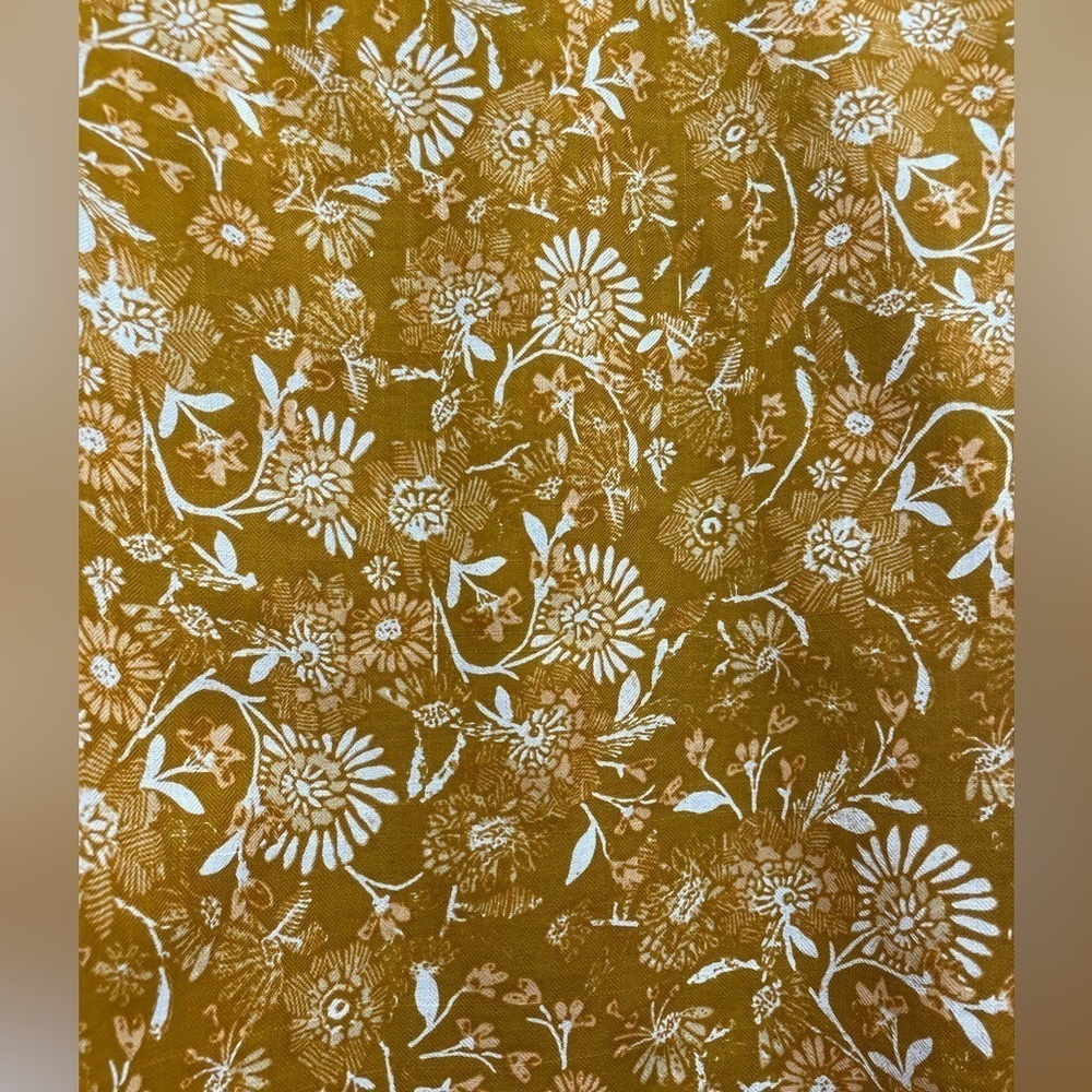 A.N.A Beautiful yellow blouse with white flowers size S - Picture 3 of 8